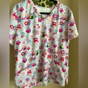 Women’s scrub top size 2x